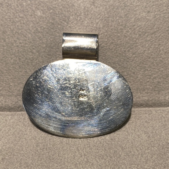 Silver Pendant, with turquoise - Picture 3 of 3